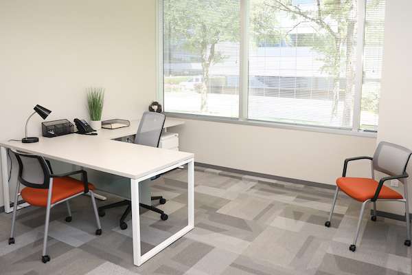 Office Evolution Houston | 1300 W Sam Houston Pkwy S #100, Houston, TX 77042, USA | Phone: (346) 561-0612