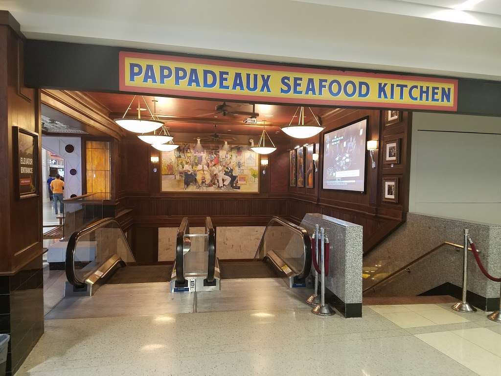 Pappadeaux Seafood Kitchen | 2610 International Pkwy, Terminal A Gate 25, Dallas, TX 75261, USA | Phone: (972) 615-3508