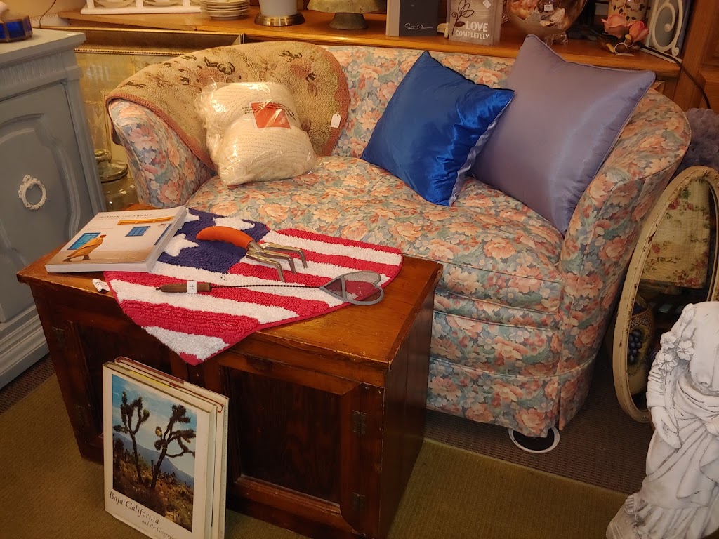 The RAK - Furniture And Home Decor | 3610 County Rd 101, Wayzata, MN 55391, USA | Phone: (612) 594-0047