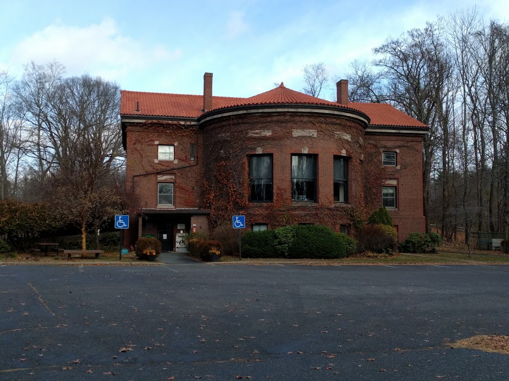 Wayland Free Public Library | 5 Concord Rd, Wayland, MA 01778, USA | Phone: (508) 358-2311