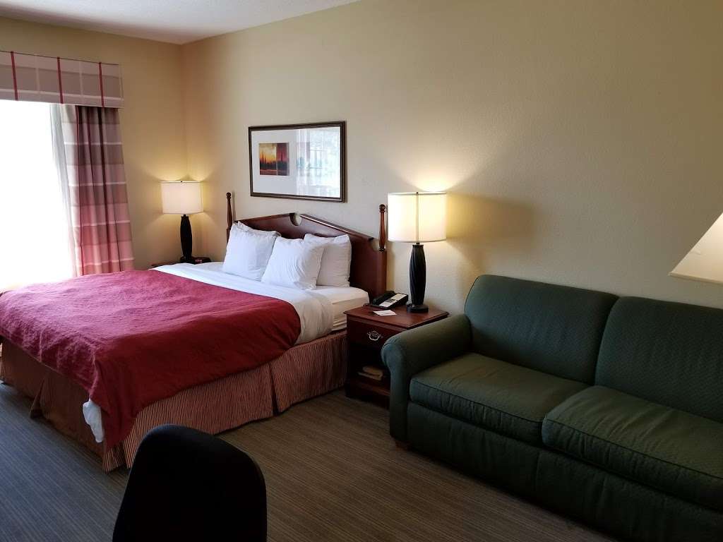 Country Inn & Suites by Radisson, Elgin, IL | 2270 Point Blvd, Elgin, IL 60123, USA | Phone: (847) 426-6400