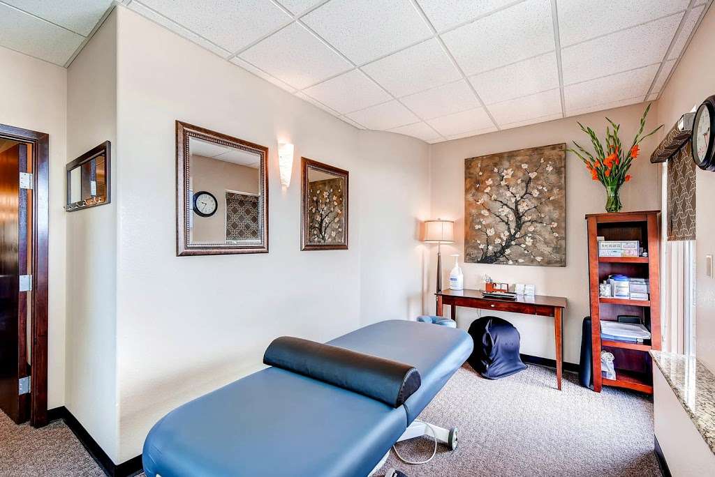 Rock Creek Spine & Rehabilitation Center | 413 Summit Blvd #101, Broomfield, CO 80021, USA | Phone: (303) 499-6565