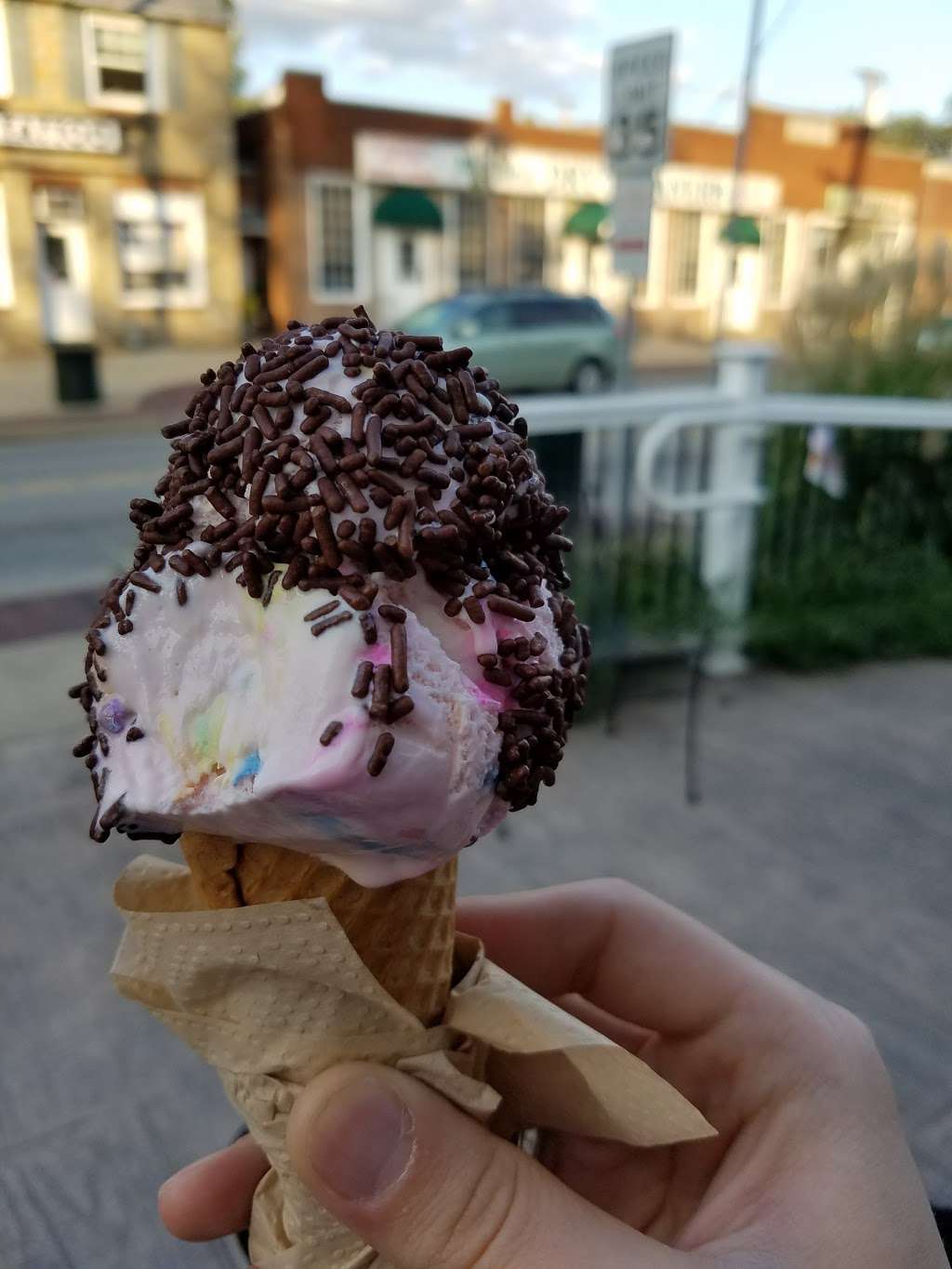 Sprinkles Ice Cream Shoppe | 908 Township Line Rd, Elkins Park, PA 19027, USA | Phone: (215) 887-1233
