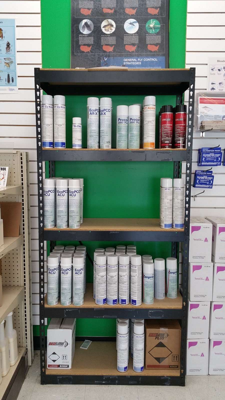 Solutions Pest & Lawn | 12064 Beamer Rd, Houston, TX 77089, USA | Phone: (281) 484-7878