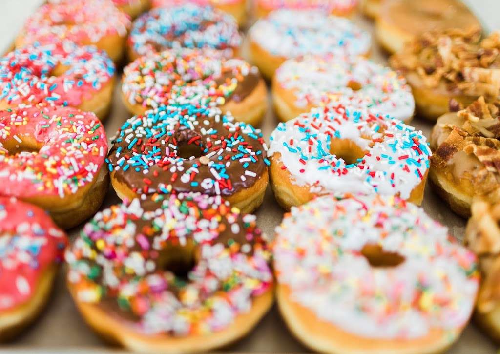 Spudnuts Donuts | 3303 Kimber Dr # G, Newbury Park, CA 91320, USA | Phone: (805) 498-4318