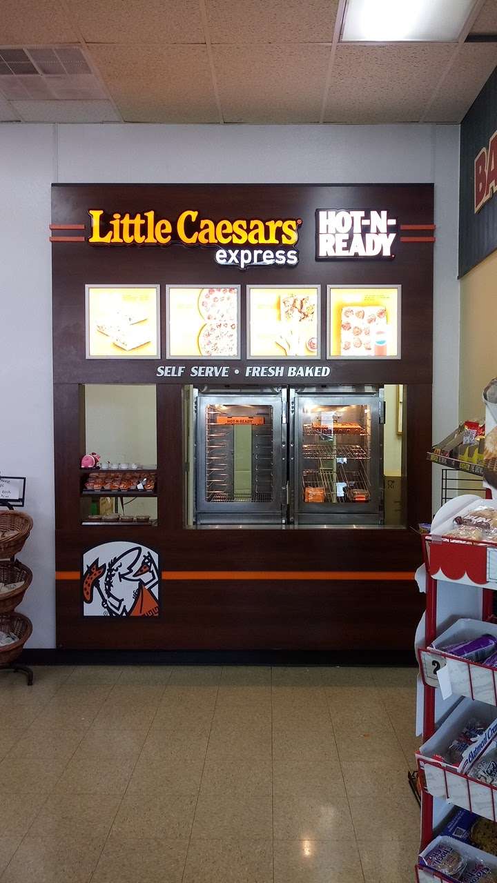 Little Caesars Pizza | 750 W Walnut St, Watseka, IL 60970, USA | Phone: (815) 785-1052