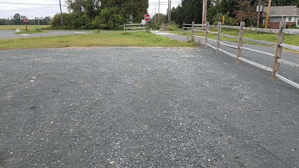 Parking for Union transportation Trail | 1 Herbert Rd, Trenton, NJ 08691, USA