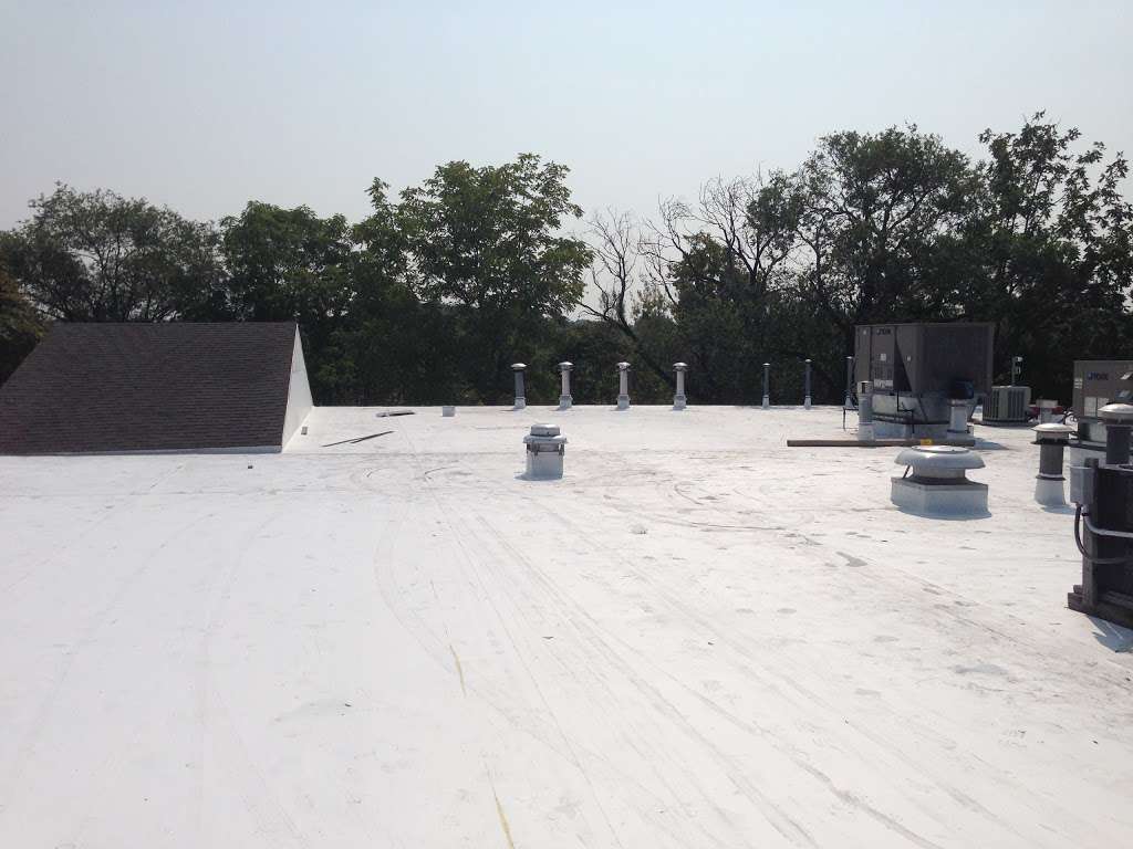 Simons Roofing Inc | 631 Berkley St, Berkley, MA 02779, USA | Phone: (508) 823-8668