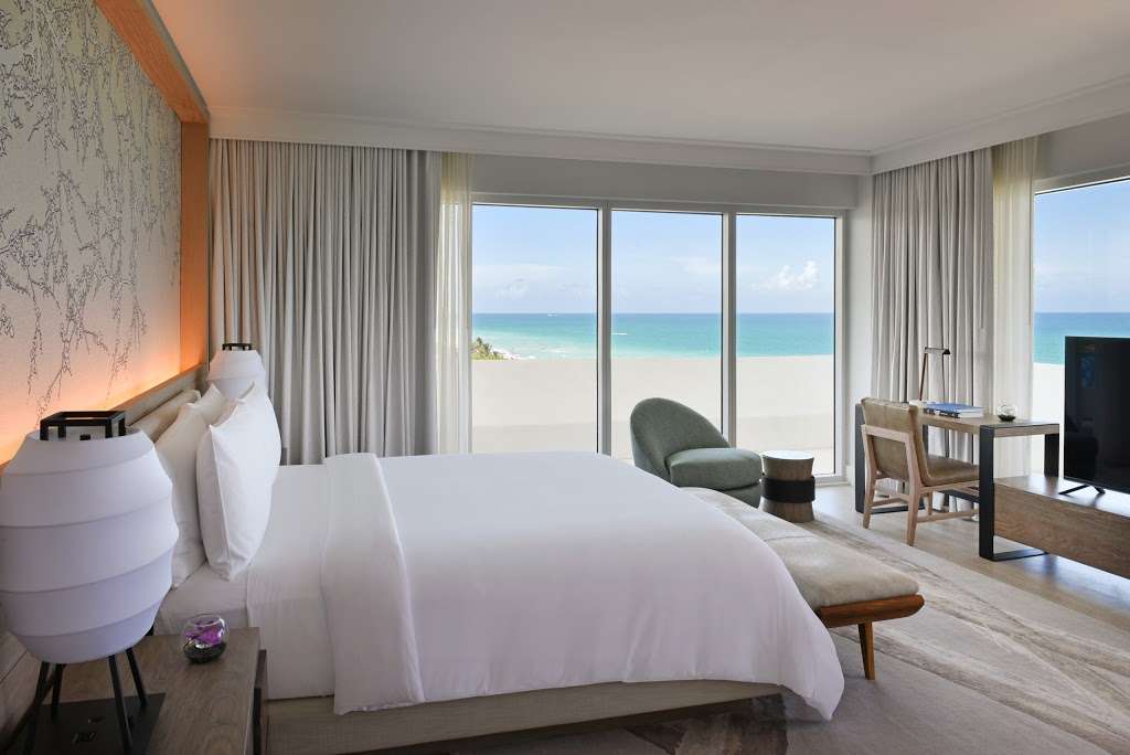 Nobu Hotel Miami Beach | 4525 Collins Ave, Miami Beach, FL 33140, USA | Phone: (305) 250-2204