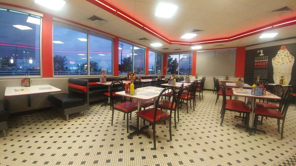 Steak n Shake | 2088 N Morton St, Franklin, IN 46131 | Phone: (317) 736-5219