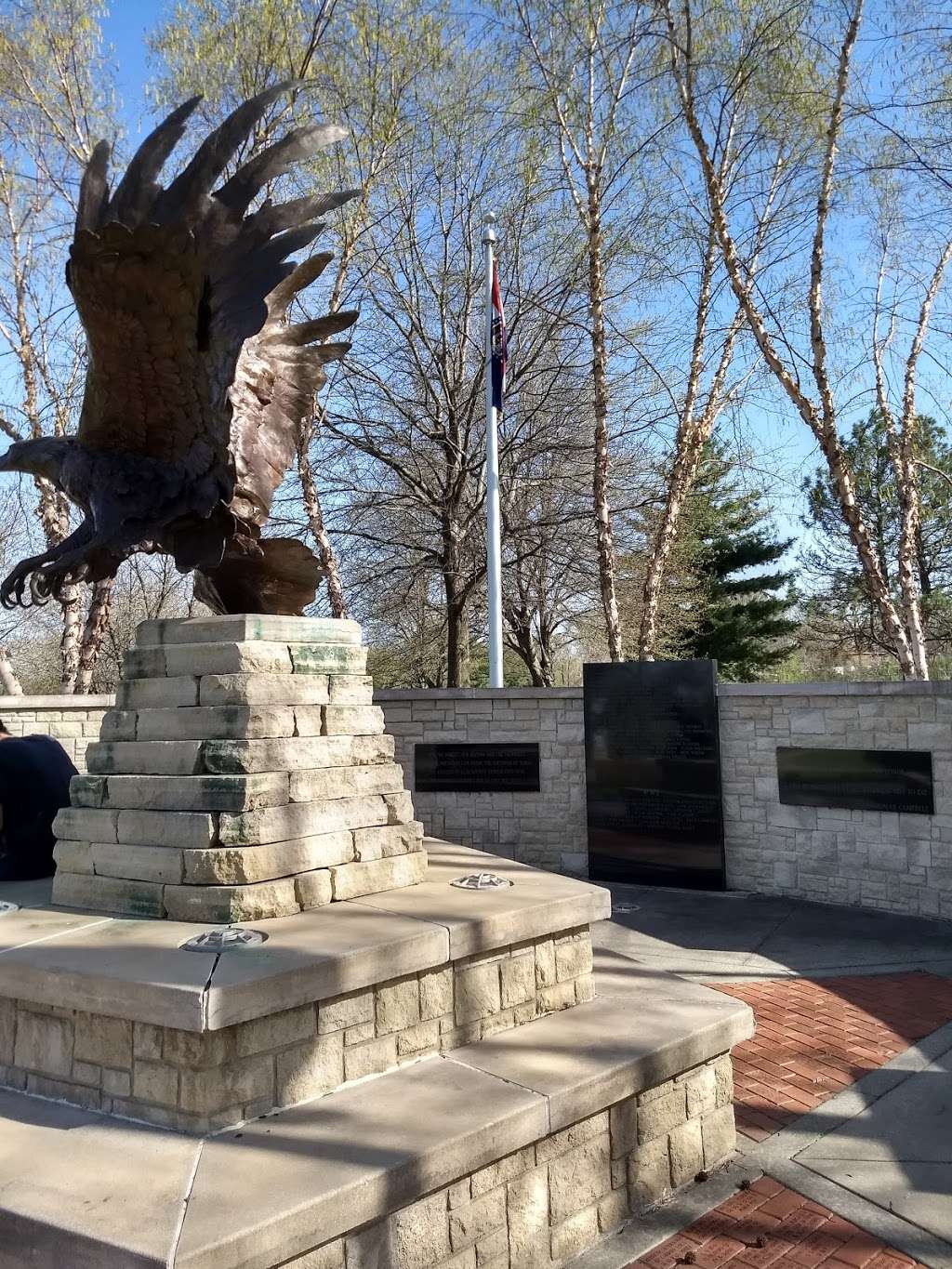 Clay County Veterans Memorial | 555 NE Vivion Rd, Kansas City, MO 64116, USA | Phone: (816) 513-7500