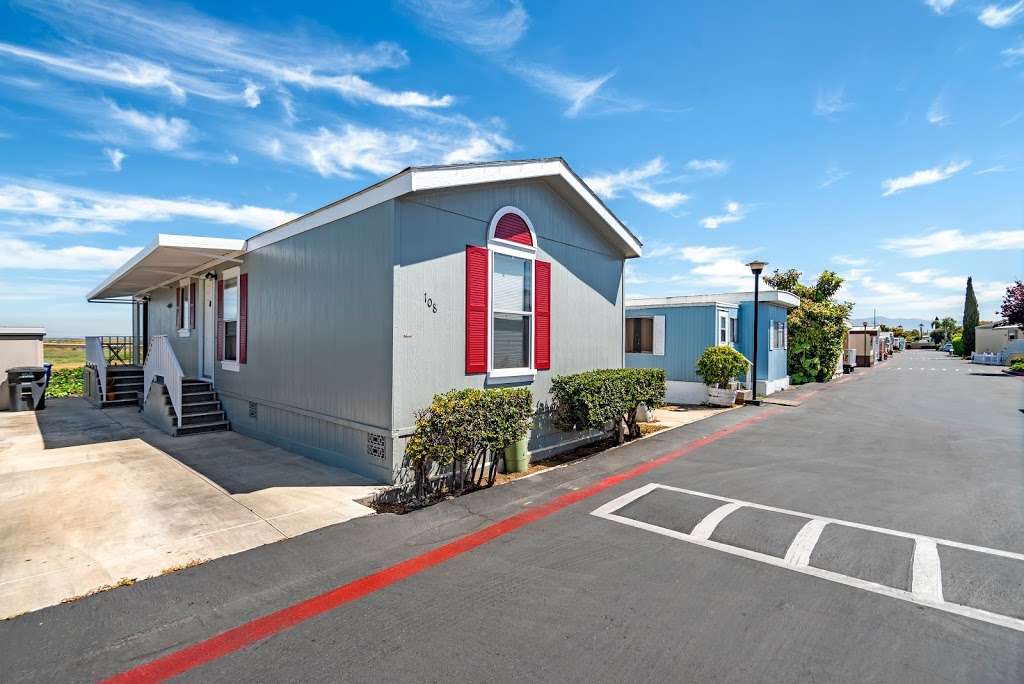 Bayside Palms Mobilehome Village | 1600 Palm Ave # A, San Diego, CA 92154, USA | Phone: (619) 423-3121