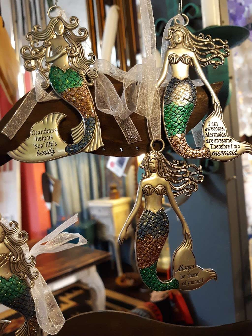 The Vintage Mermaid | 526 N Dixie Fwy, New Smyrna Beach, FL 32168, USA | Phone: (386) 957-4700