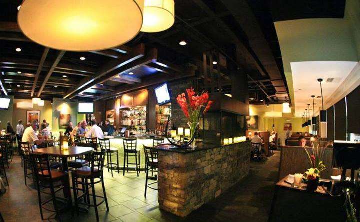 Tavern in the Village | 3901 Prairie Ln, Prairie Village, KS 66208, USA | Phone: (913) 529-2229