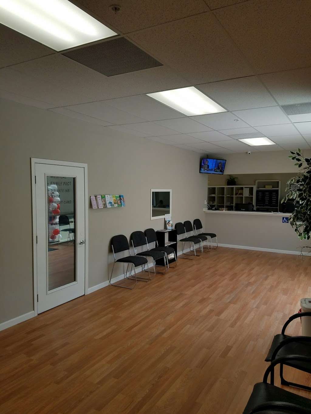 First Health Medical Clinic | 9043 Woodman Ave c, Arleta, CA 91331, USA | Phone: (818) 221-3096