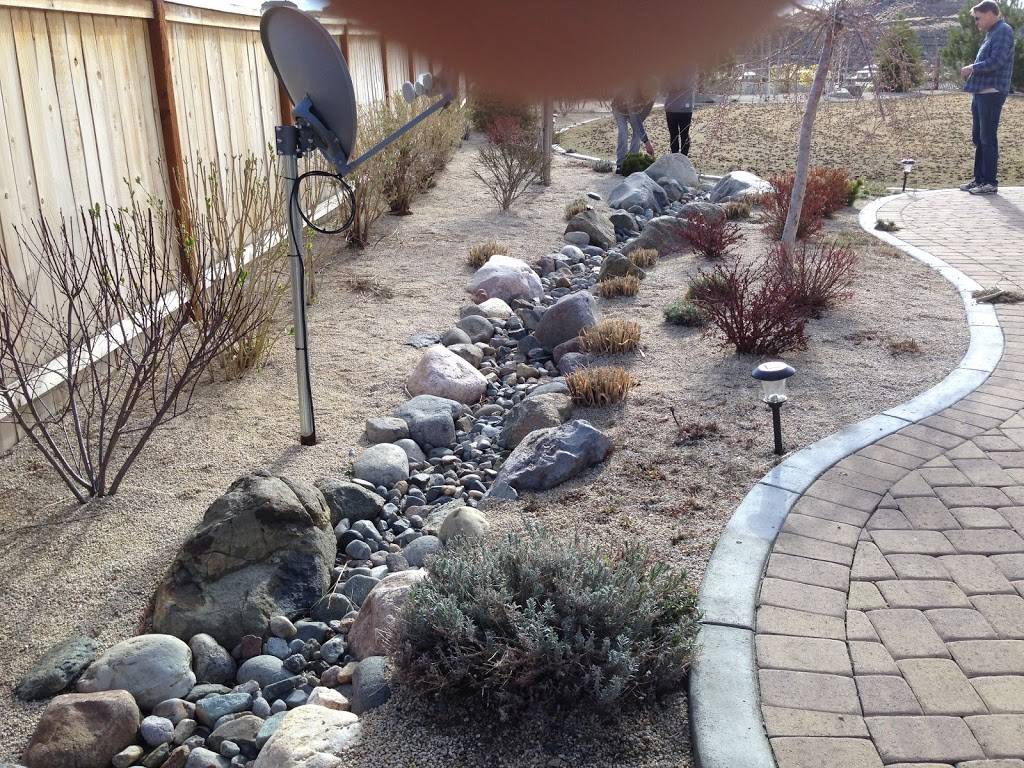 Cuauhtemoc Landscaping | 1005 Broadway Blvd, Reno, NV 89502, USA | Phone: (775) 378-7373