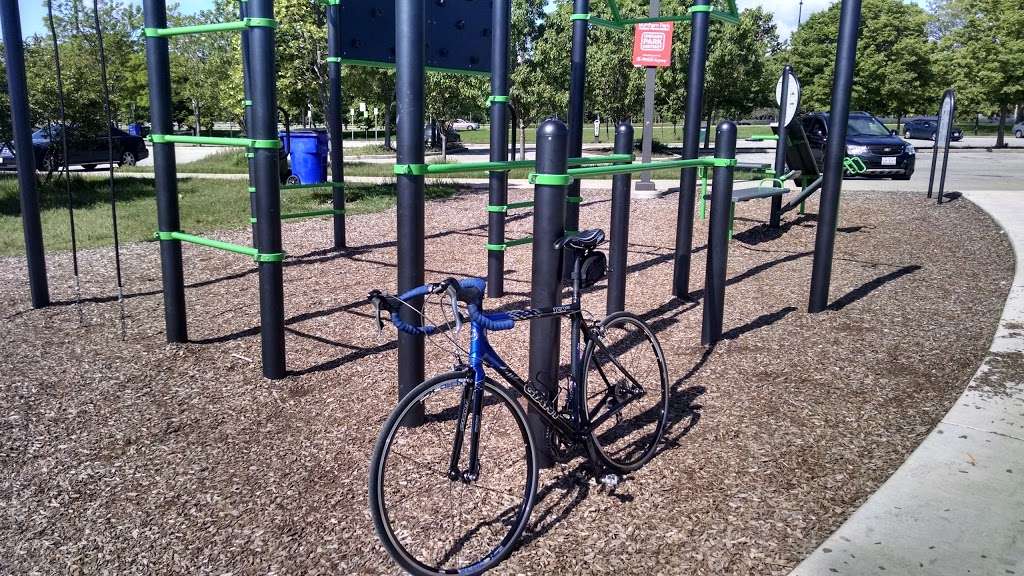 Burnham Park Outdoor Fitness Station | Chicago, IL 60653, USA