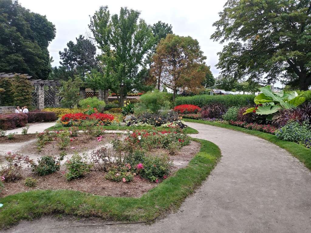 Frame Park Formal Gardens | 1150 Frame Park Dr, Waukesha, WI 53186, USA | Phone: (262) 524-3737