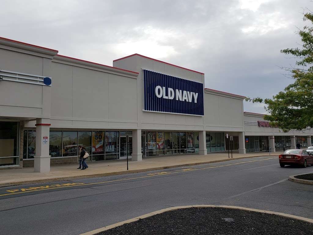 Old Navy | 1250 US-22, Phillipsburg, NJ 08865, USA | Phone: (908) 213-2097