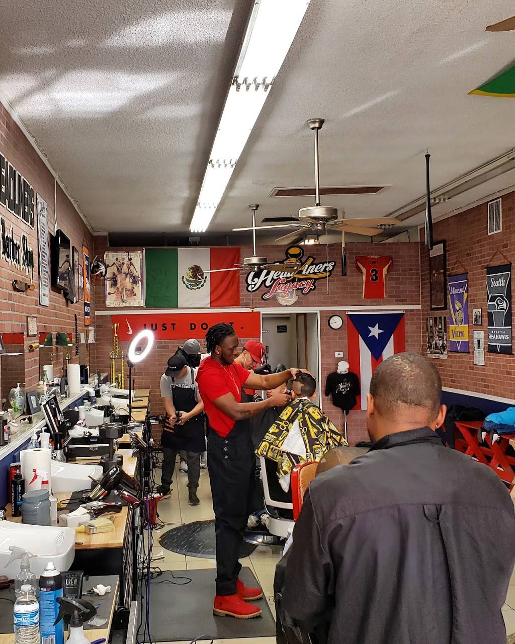 HEADLINERS BARBER SHOP | 861 E Grant Rd, Tucson, AZ 85719, USA | Phone: (520) 406-5511