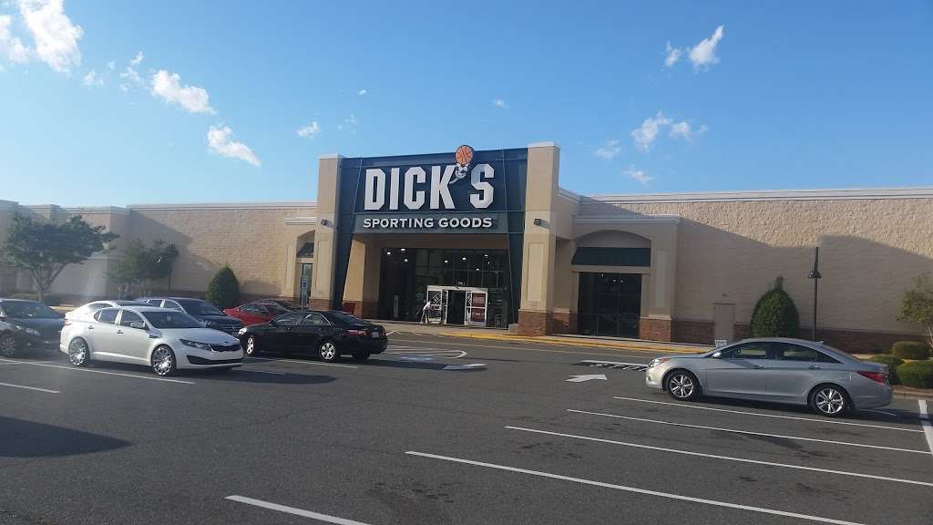 DICKS Sporting Goods | 590 J River Hwy, Mooresville, NC 28117, USA | Phone: (704) 662-9066