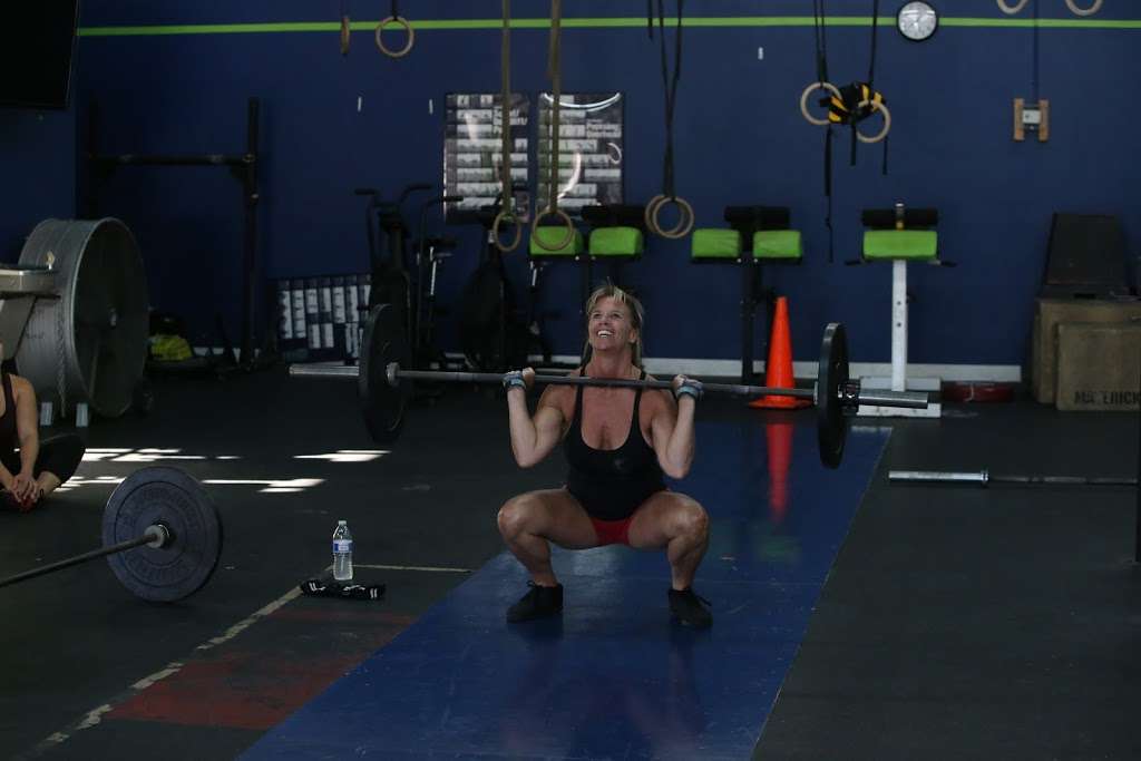 Crossfit Wellington | 11596 Pierson Rd #10, Wellington, FL 33414, USA | Phone: (561) 806-1156