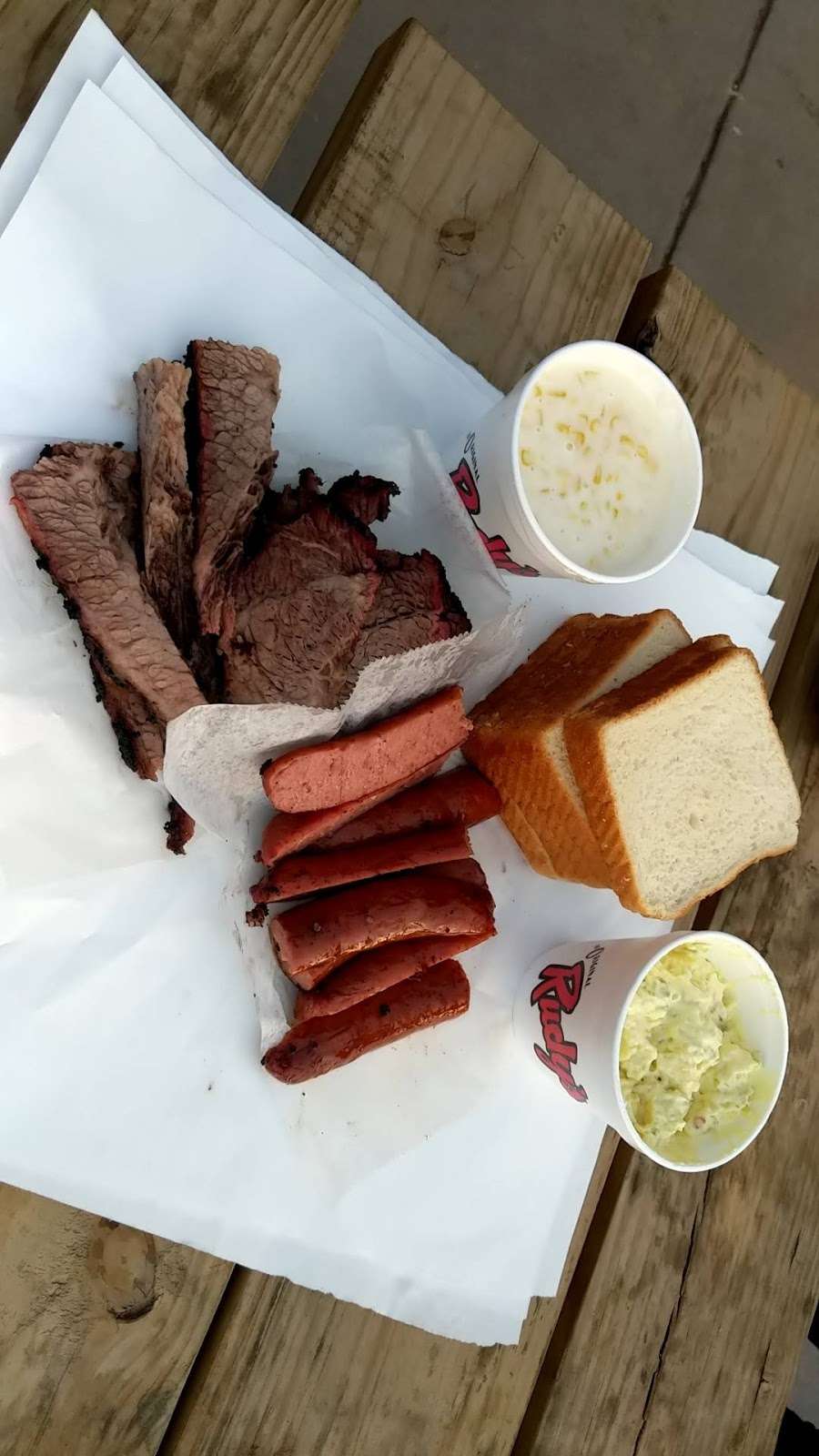 Rudys Country Store and BBQ | 15560 I-35, Schertz, TX 78154, USA | Phone: (210) 653-7839