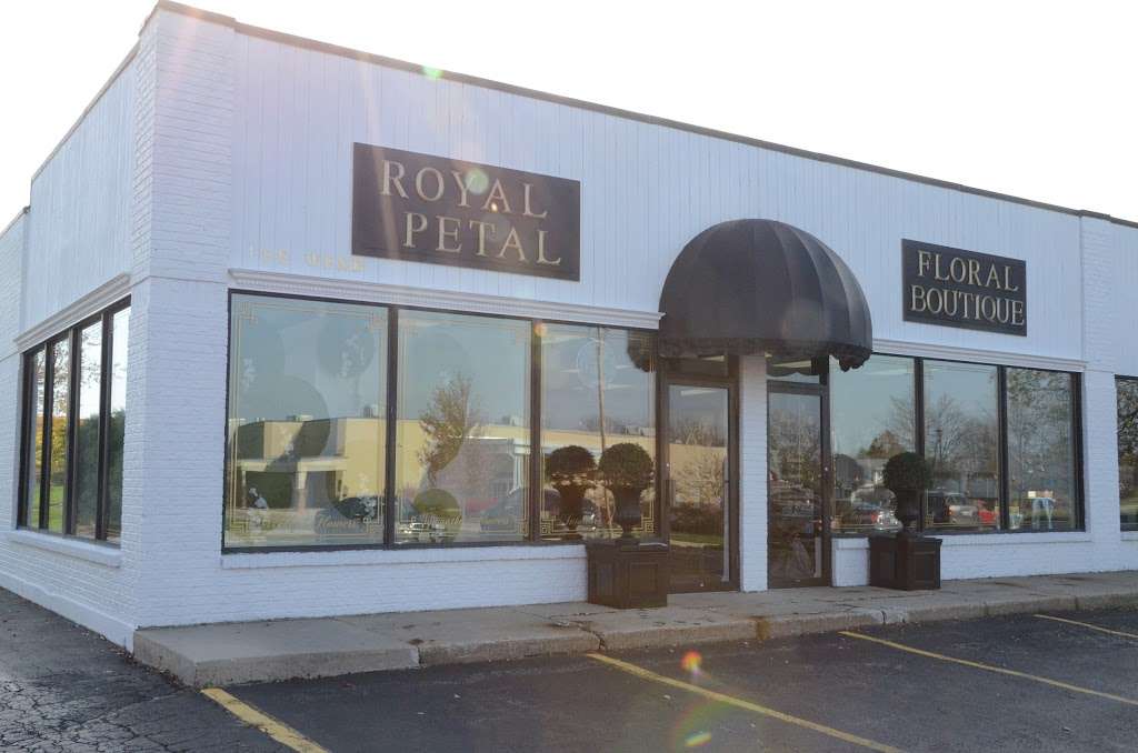 Royal Petal | 188 E Wend St, Lemont, IL 60439, USA | Phone: (630) 257-0339