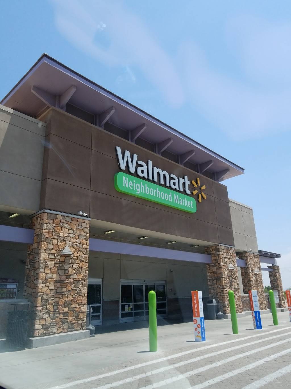 Walmart Neighborhood Market | 1900 E Chandler Blvd, Chandler, AZ 85225, USA | Phone: (480) 448-4322