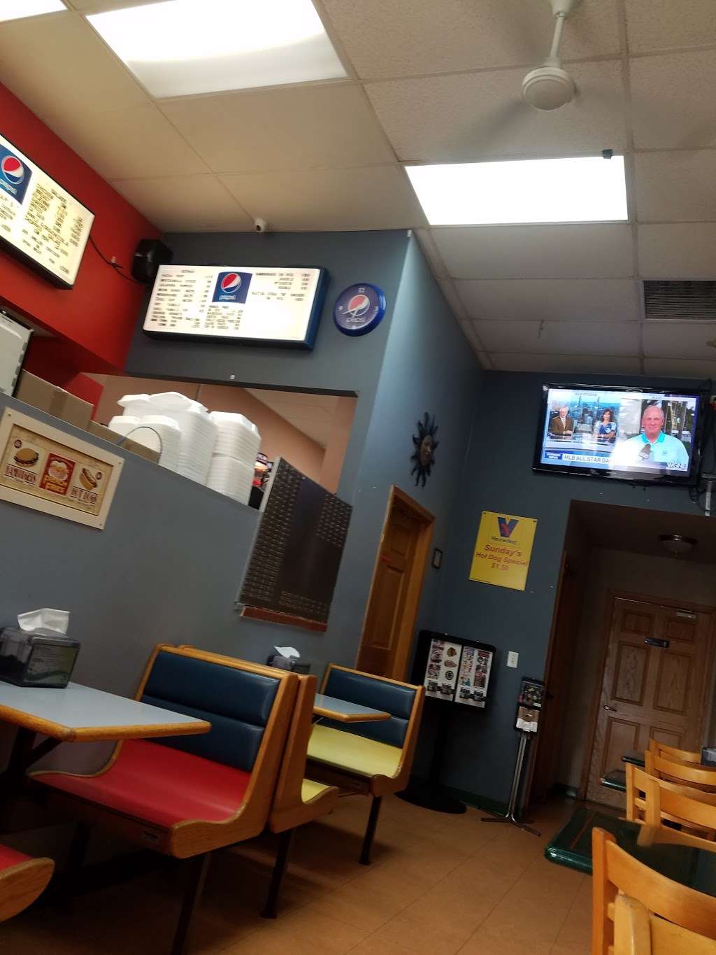 Doggie Diner | 13327 IL-59, Plainfield, IL 60585, USA | Phone: (815) 254-7752