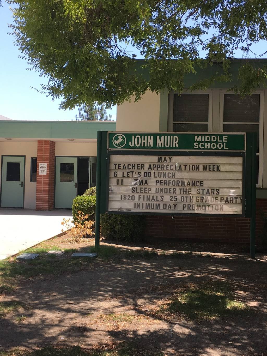 John Muir Middle School | 1111 N Kenneth Rd, Burbank, CA 91504, USA | Phone: (818) 558-5320