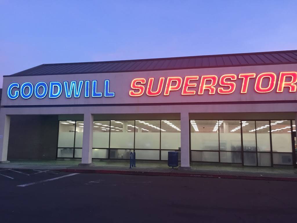 Goodwill Superstore | 4044 Florin Rd, Sacramento, CA 95823 | Phone: (916) 395-2319