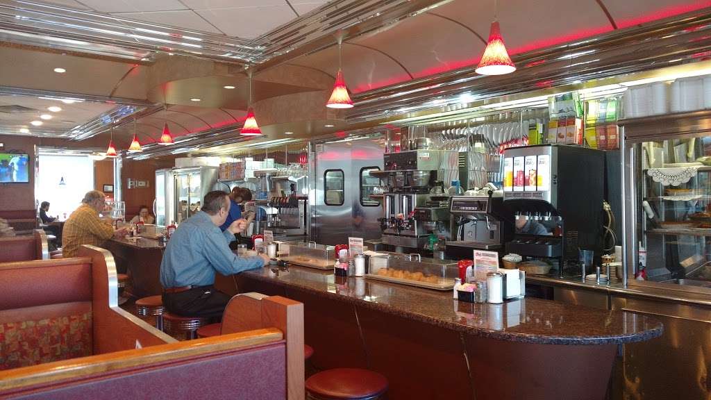 Club Diner | 20 N Black Horse Pike, Bellmawr, NJ 08031 | Phone: (856) 931-2880