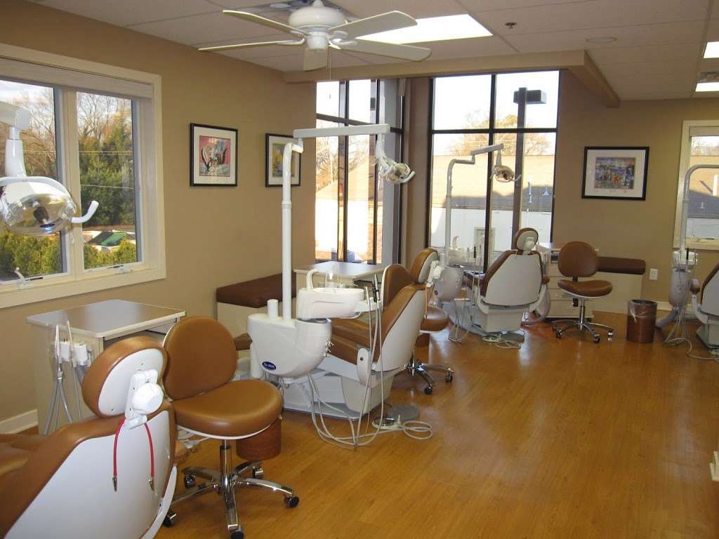 Dr. Jeffrey S. Karlin Orthodontics | 345 Union Hill Rd #2g, Manalapan Township, NJ 07726, USA | Phone: (732) 972-1345