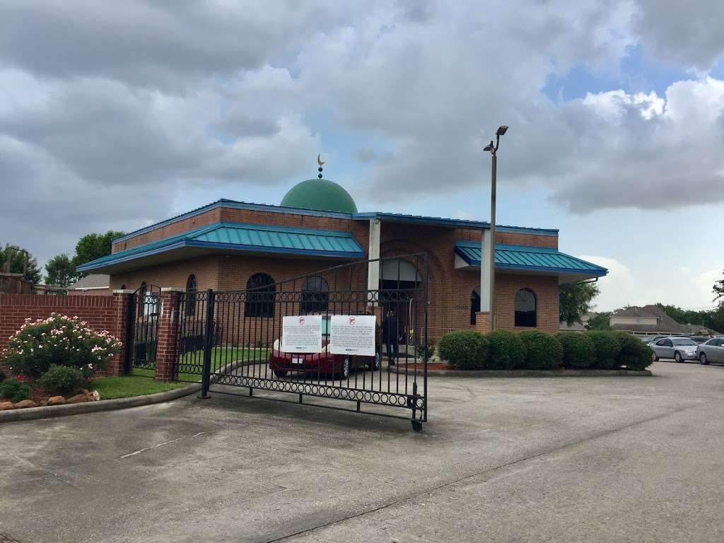Islamic Center of Baytown | 4000 Emmet Hutto Boulevard, Baytown, TX 77521, USA | Phone: (281) 428-8682
