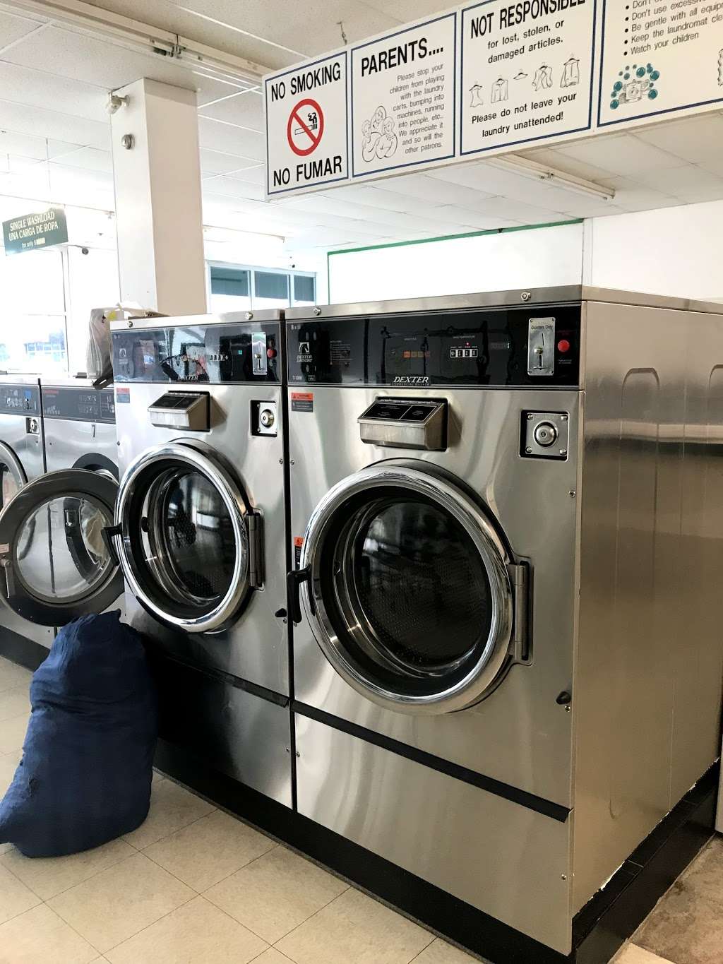 Village Wash & Dry Laundromat | 890 E Travis Blvd B, Fairfield, CA 94533, USA | Phone: (707) 389-6170