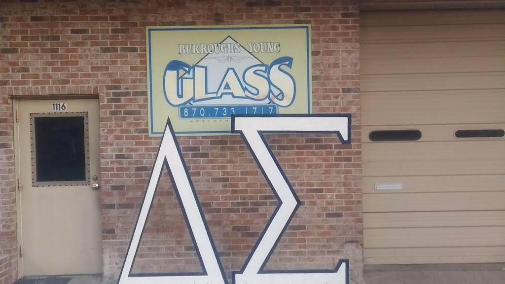 Burroughs Young Glass Co Inc | 1116 E Broadway Ave, West Memphis, AR 72301, USA | Phone: (870) 733-1717