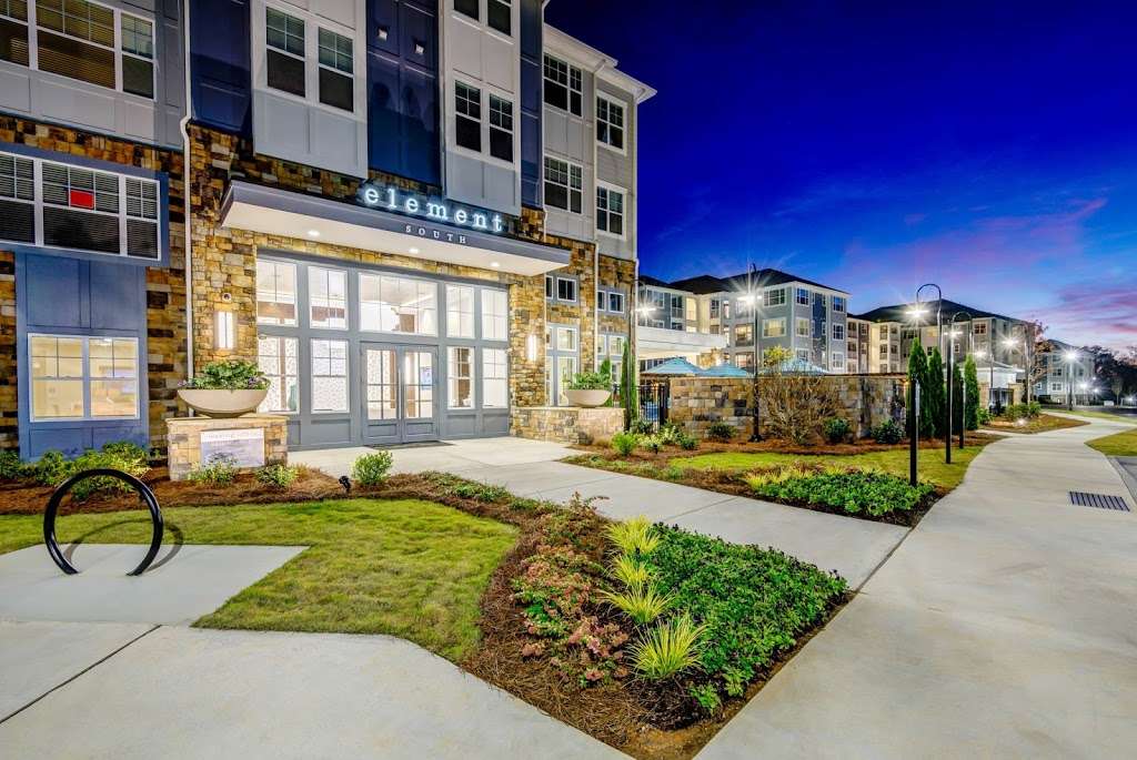 Element South Apartments | 15711 Clems Creek Lane, Charlotte, NC 28277 | Phone: (704) 542-0810