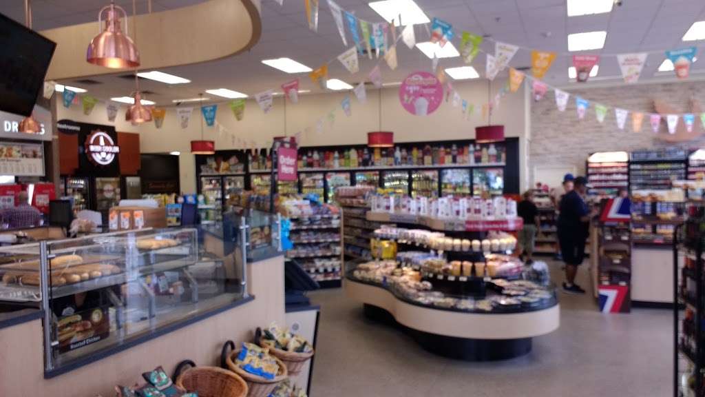 Wawa | 2449 N Orange Blossom Trail, Kissimmee, FL 34744, USA | Phone: (407) 870-1502