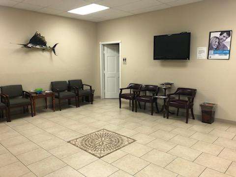 Island Dental | 6821 Stewart Rd, Galveston, TX 77551, USA | Phone: (409) 741-0202