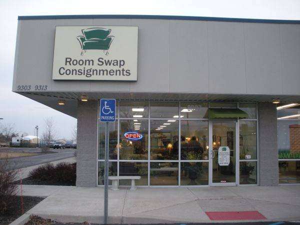 Room Swap Consignments | 9307 E US Hwy 36, Avon, IN 46123, USA | Phone: (317) 602-3950