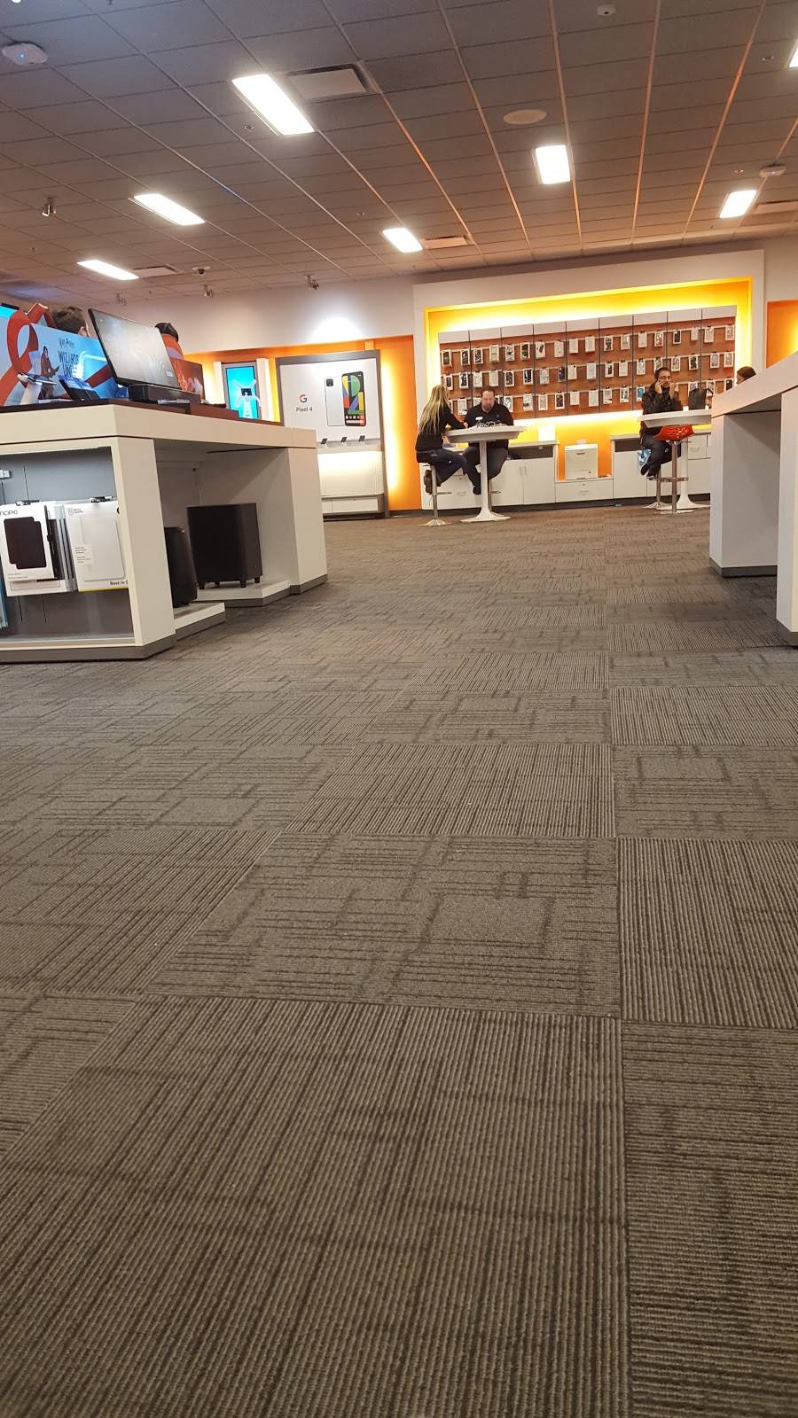 AT&T Store | 1255 E 2nd St, Edmond, OK 73034, USA | Phone: (405) 844-4408