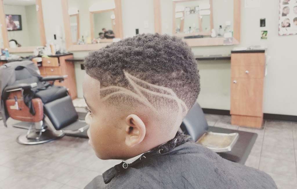 Crown Royal Barbers | 986 Swan Creek Rd E, Fort Washington, MD 20744, USA | Phone: (301) 292-2088