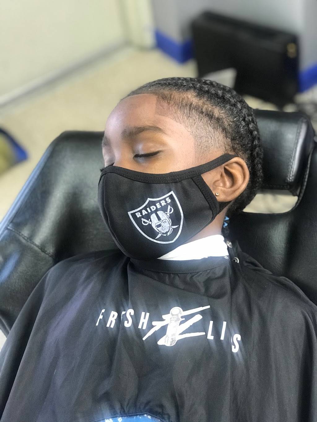 Fresh Lines & kicks barbershop | 6421 Martin Luther King Jr Blvd suite 105, Sacramento, CA 95823, USA | Phone: (916) 807-9935