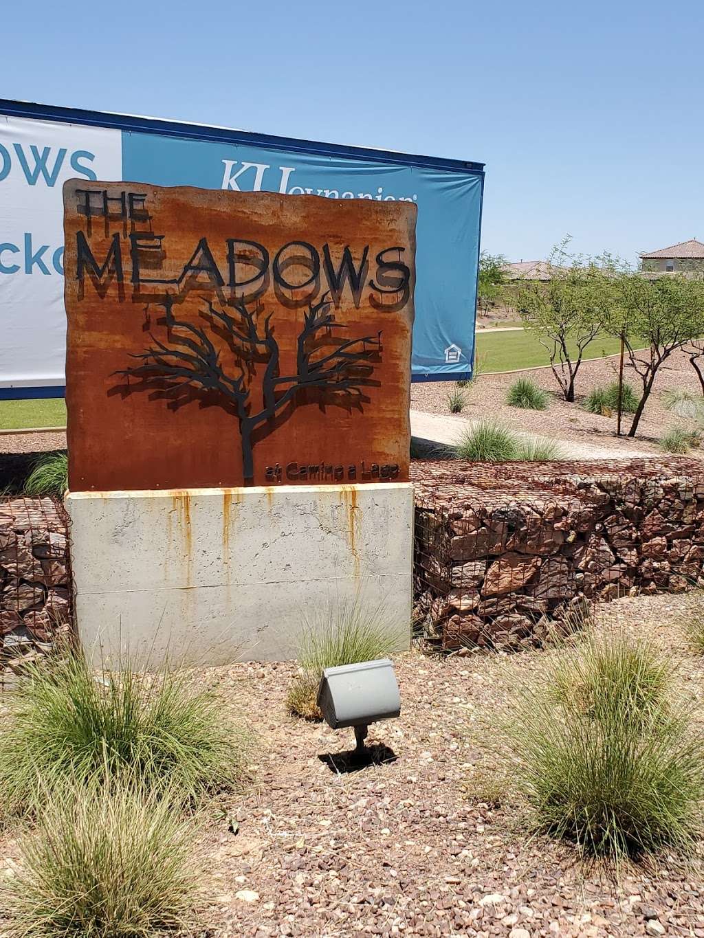 The Meadows at Camino á Lago Greenbelt | Peoria, AZ 85383