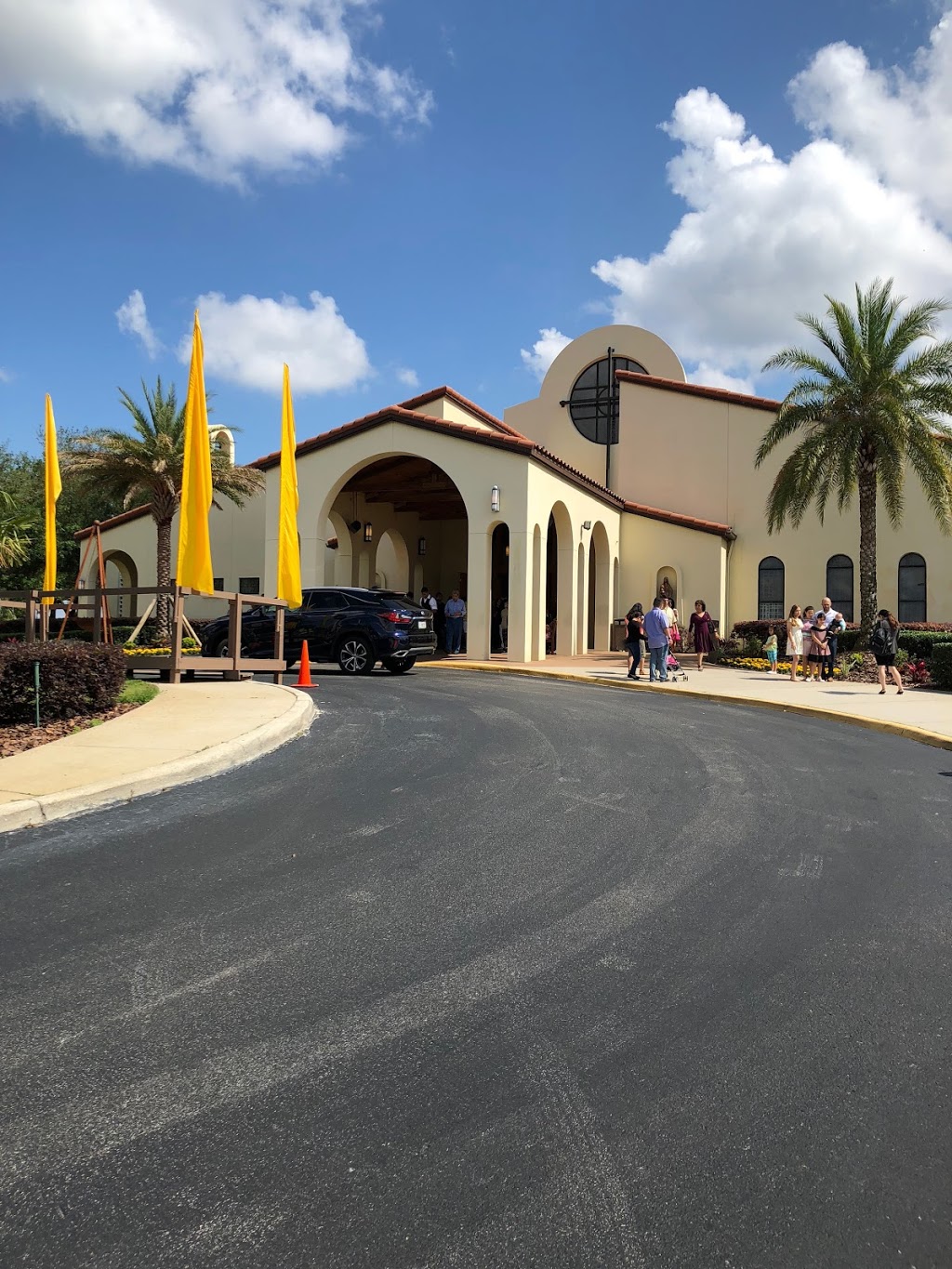 Blessed Sacrament Catholic Church | 720 12th St, Clermont, FL 34711, USA | Phone: (352) 394-3562