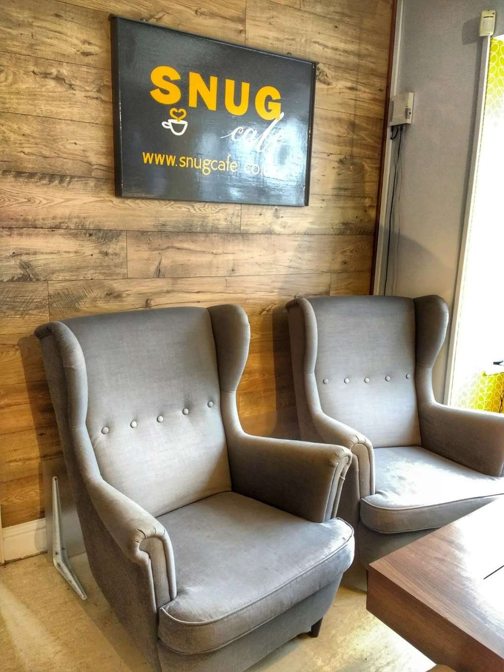 Snug Cafe | The Garage The Street, High Easter, Chelmsford CM1 4QR, UK | Phone: 01245 230715