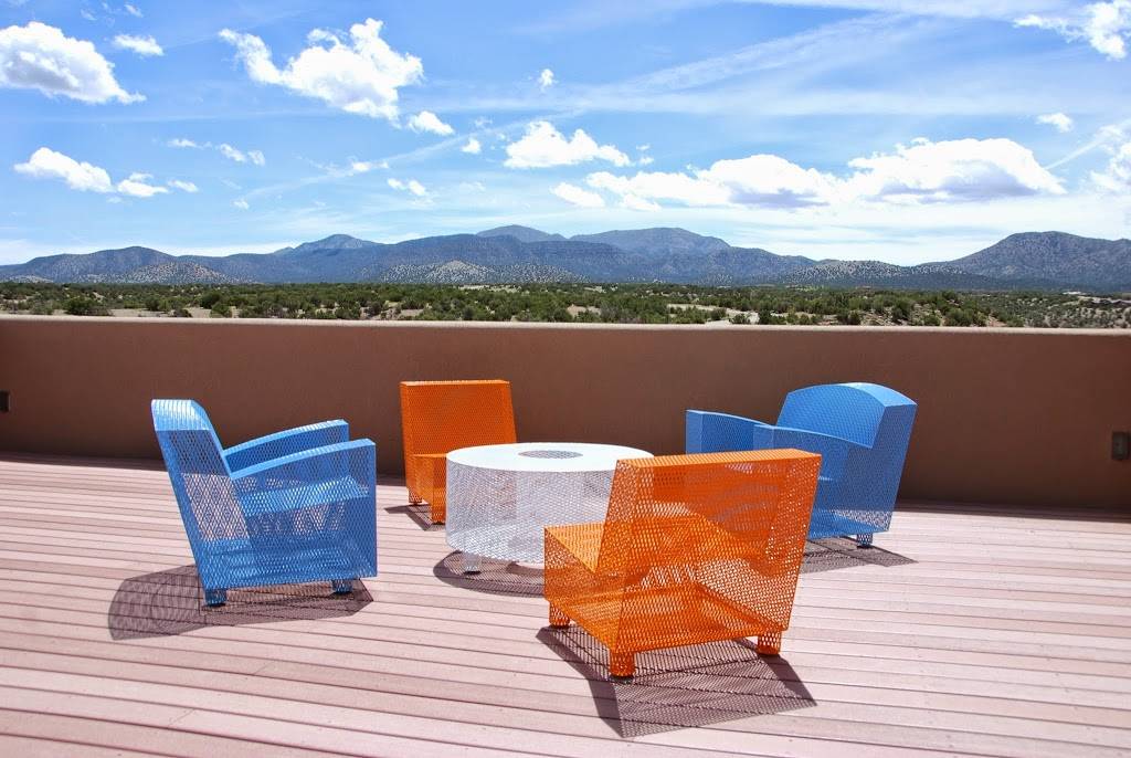 Damian Velasquez | Modern Furniture | 3212 Stanford Dr NE, Albuquerque, NM 87107, USA | Phone: (505) 884-5200