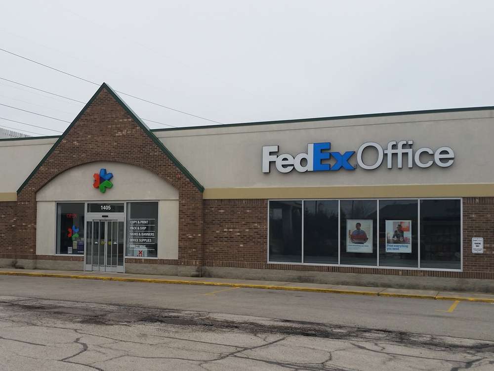 FedEx Office Print & Ship Center | 1405 Peterson Rd, Libertyville, IL 60048 | Phone: (847) 549-9191