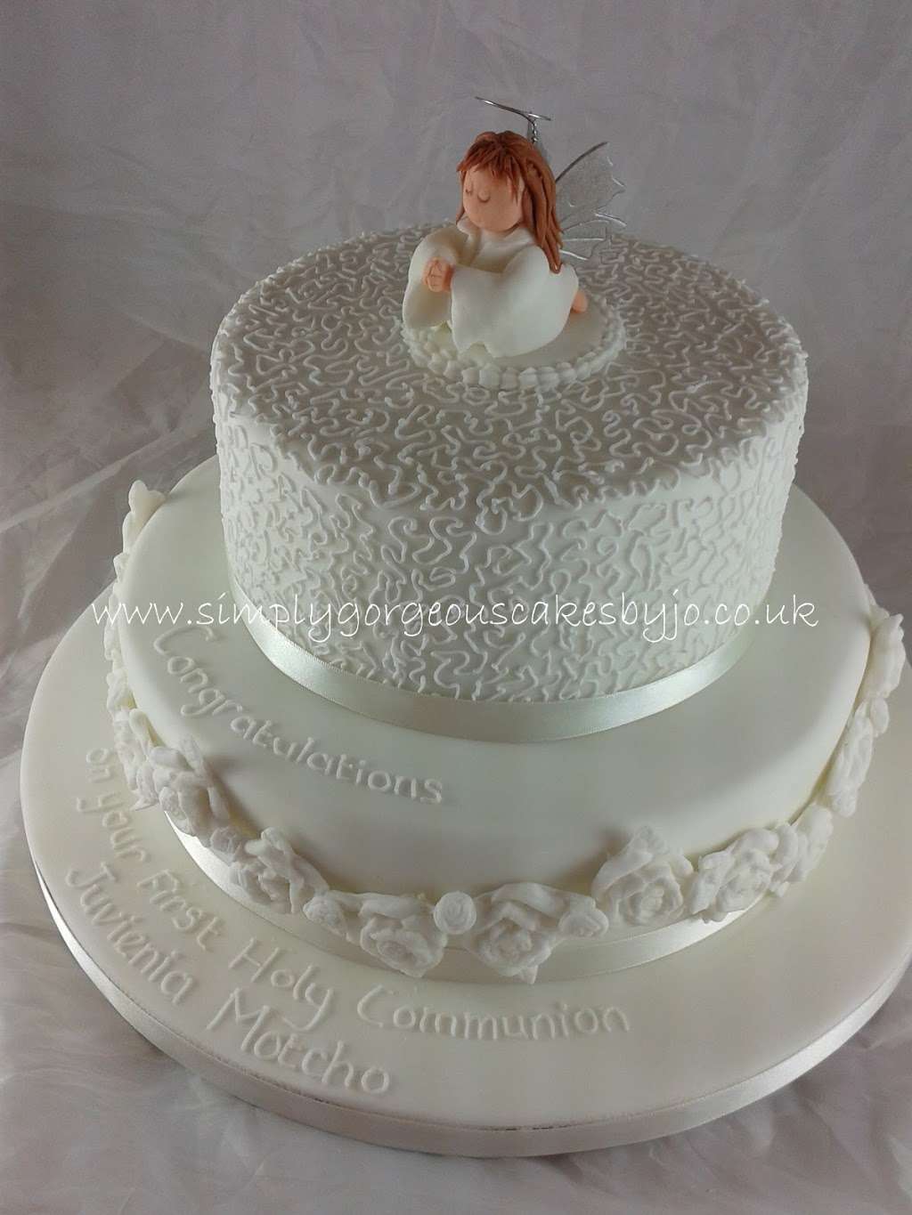 Simply Gorgeous Cakes by Jo | 47 Spring Cross, New Ash Green, Longfield DA3 8QQ, UK | Phone: 01474 873669